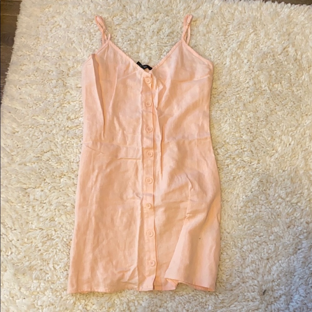 pink dress